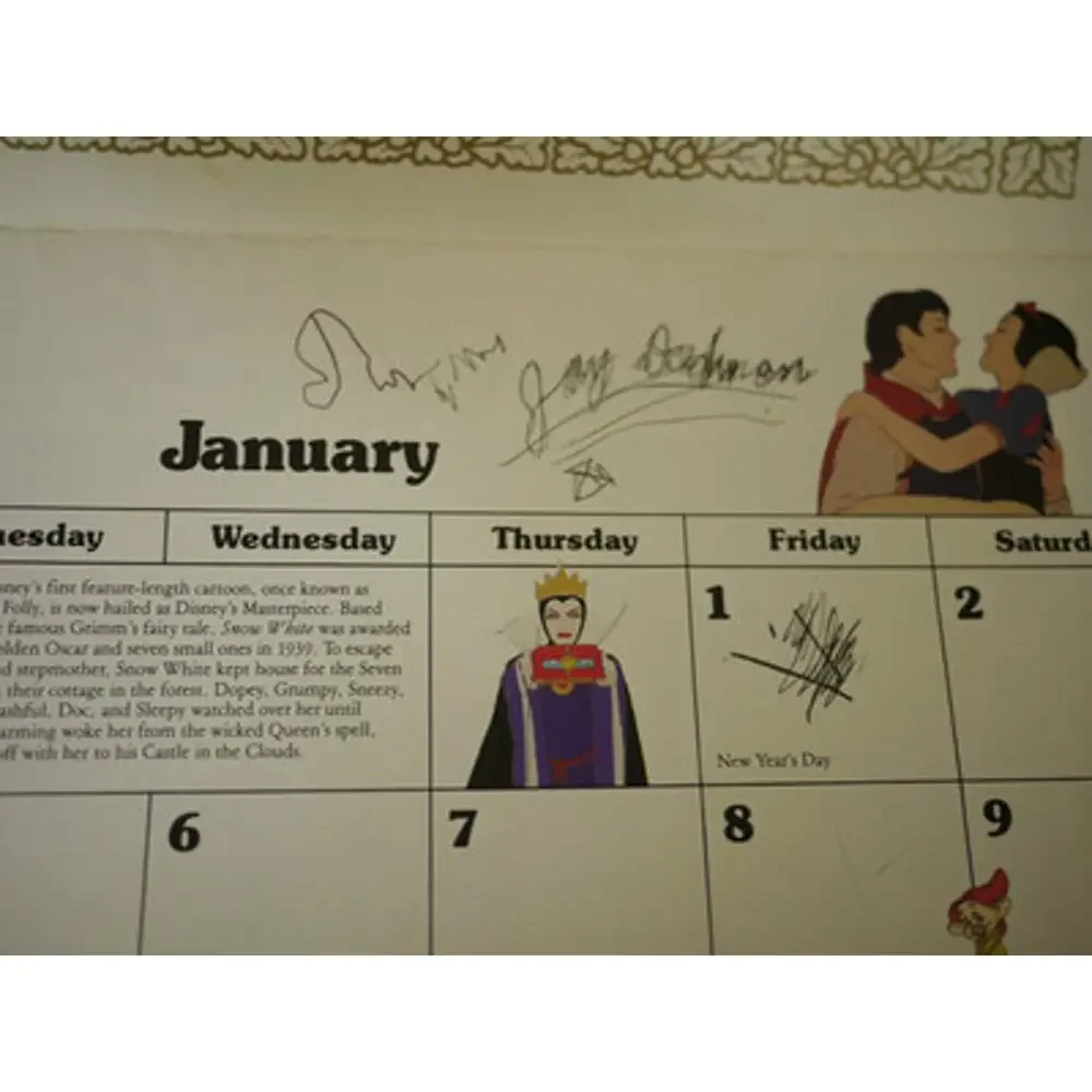 Vintage 1982 Authentic Walt DISNEY Classics Calendar Snow White Cinderella Dumbo